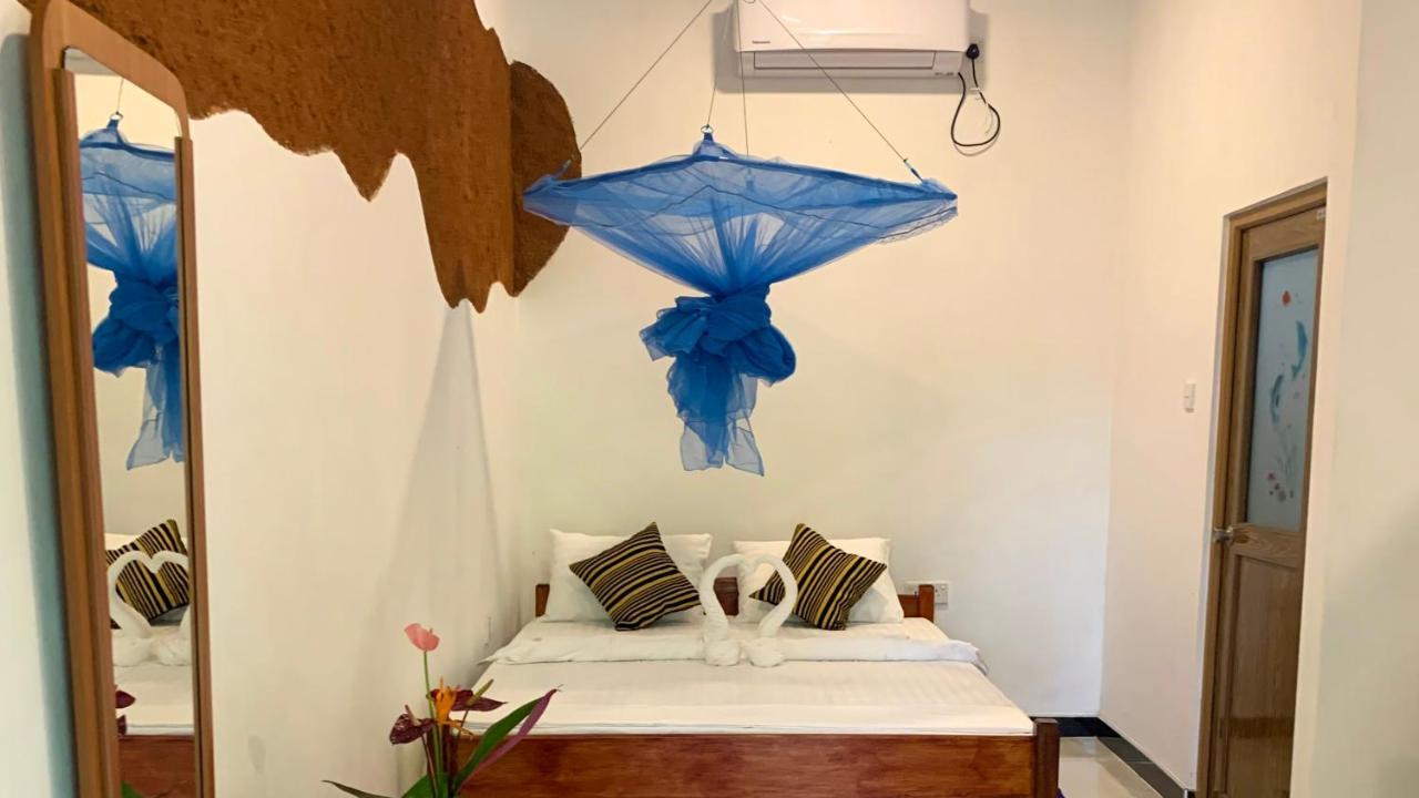 Sigiri Starwing Villa Sigiriya Exteriör bild